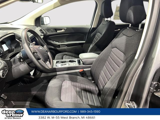 Used 2024 Ford Edge SE image 9