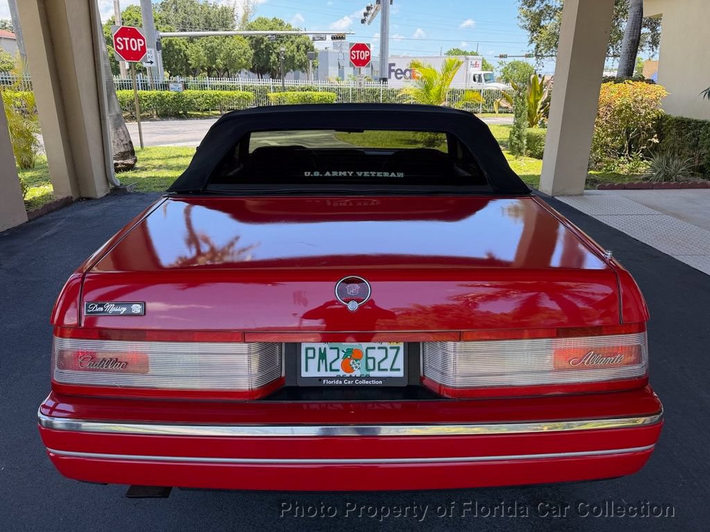 Used 1990 Cadillac Allante FWD image 36