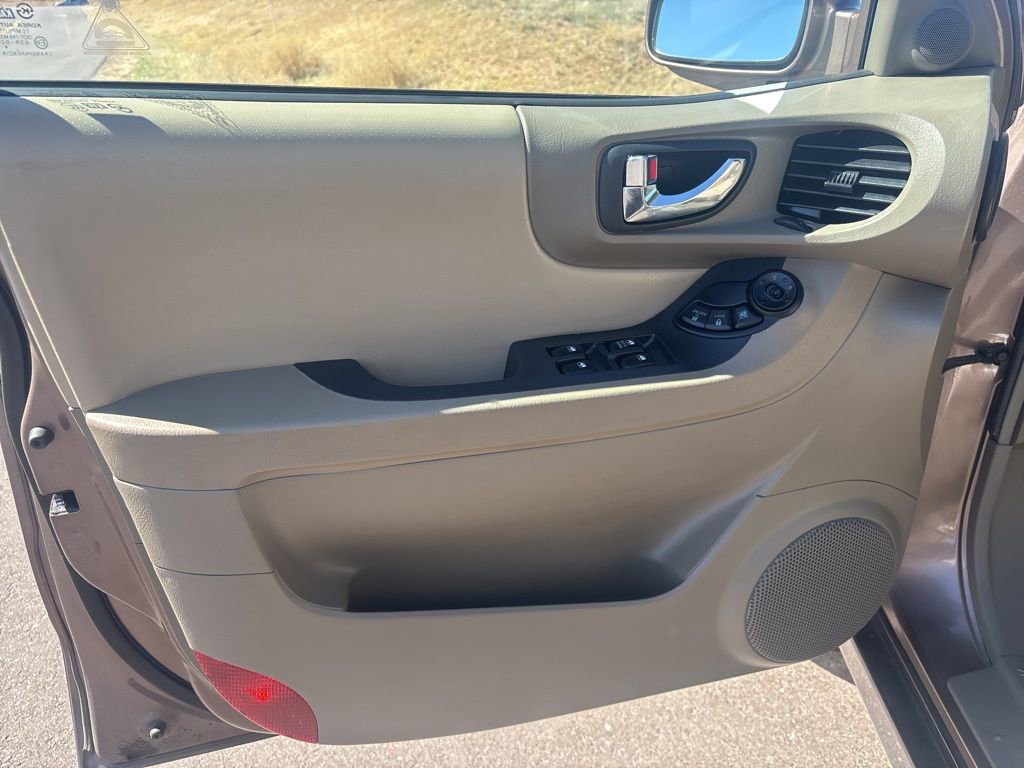 Used 2005 Hyundai Santa Fe GLS image 11