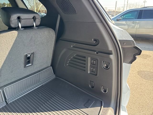 New 2026 Buick Enclave Avenir w/ Super Cruise Package image 13
