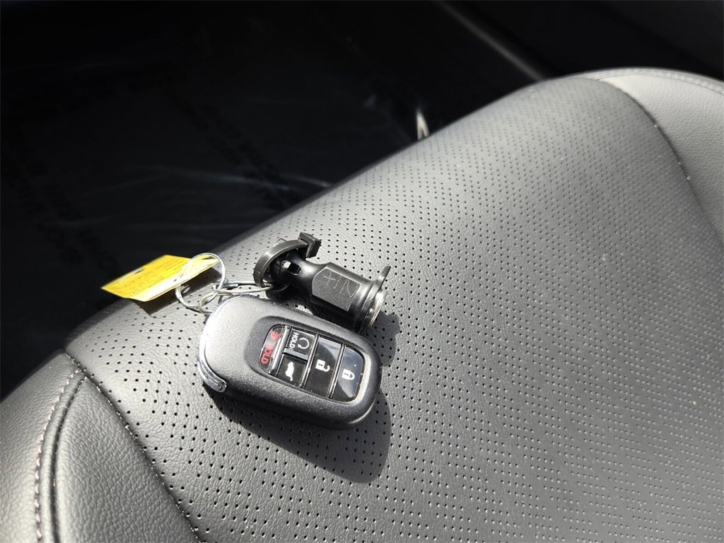 Used 2024 Honda Civic EX-L image 18