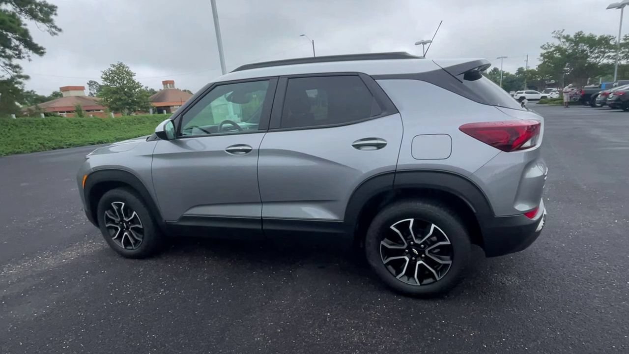 Used 2023 Chevrolet TrailBlazer ACTIV w/ Sun and Liftgate Package AWD/4WD image 6
