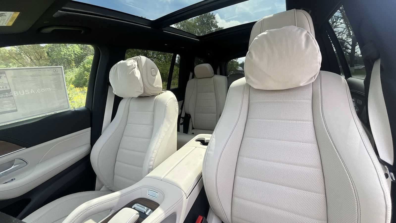 New 2026 Mercedes-Benz GLS 580 4MATIC image 14