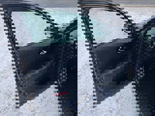 Used 2023 Kia Forte GT-Line w/ GT-Line Premium Package image 11