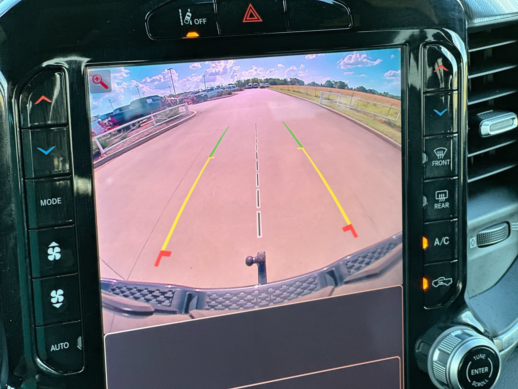 Used 2025 RAM 1500 Lone Star AWD/4WD image 17