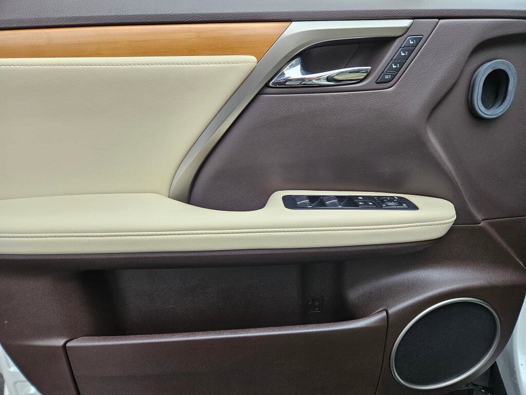 Used 2020 Lexus RX 350 AWD w/ Premium Package image 25