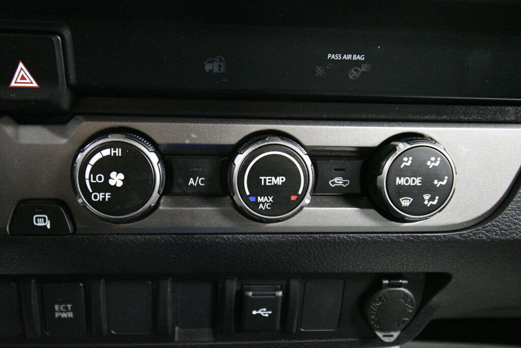 Certified 2021 Toyota Tacoma SR image 15