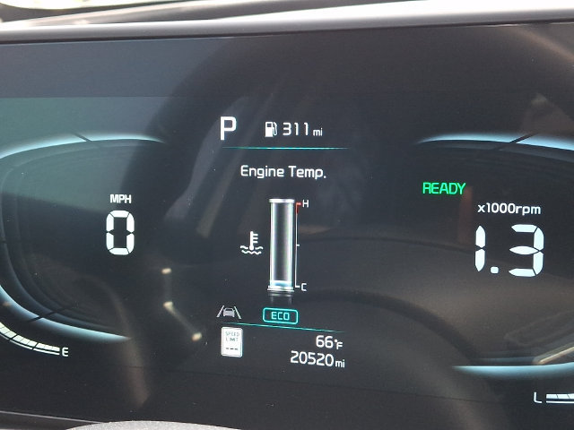 Certified 2025 Kia Sportage EX AWD/4WD image 19