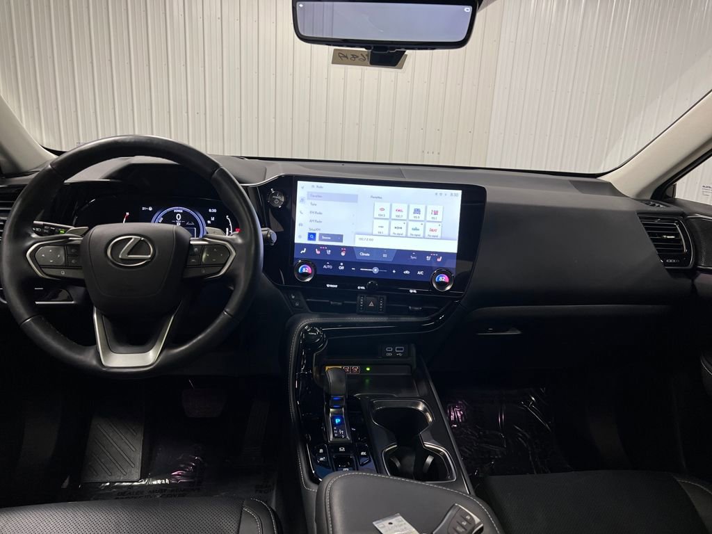 Used 2024 Lexus NX 350h AWD w/ Vision Package image 12