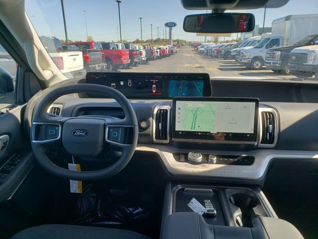 New 2025 Ford Expedition Max Active image 18