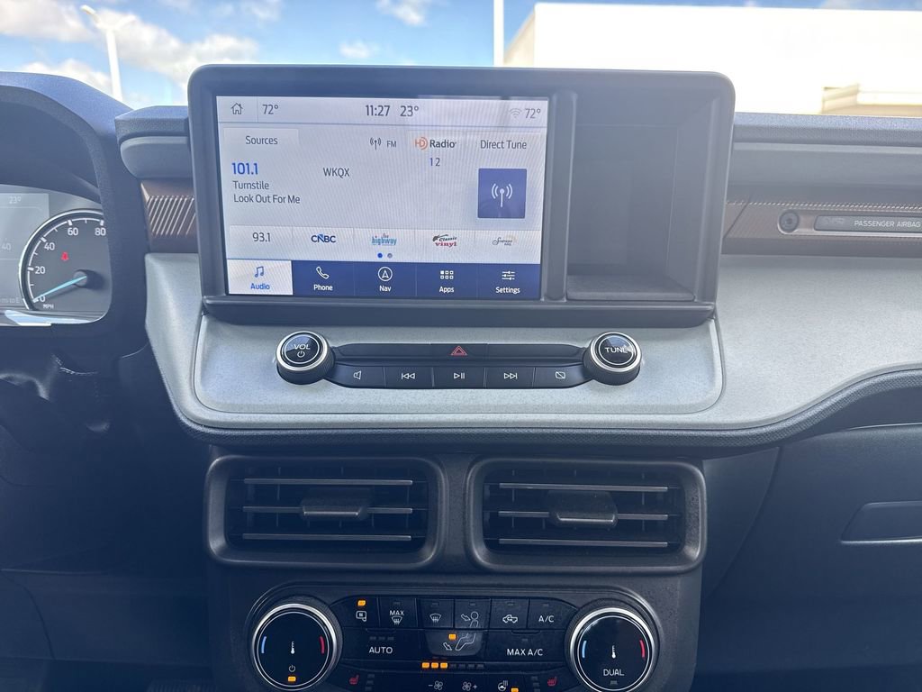 Used 2023 Ford Maverick Lariat w/ Lariat Luxury Package image 12