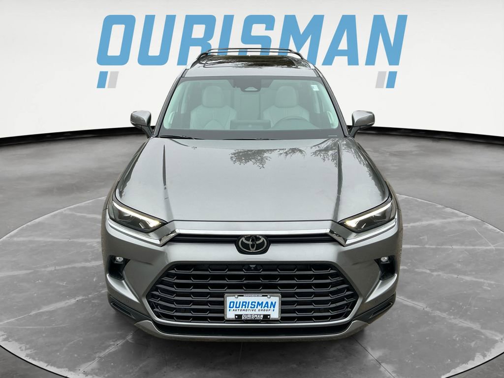 Used 2025 Toyota Grand Highlander AWD Hybrid image 2