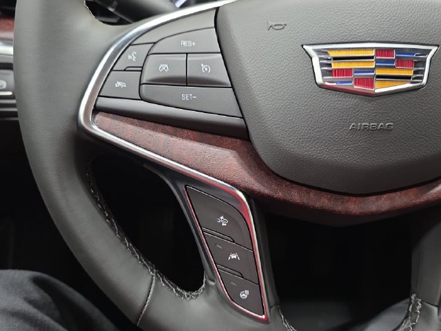 New 2026 Cadillac XT5 Premium Luxury w/ Driver Assist Package AWD/4WD image 13