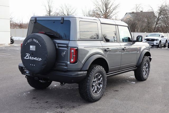 New 2025 Ford Bronco Badlands AWD/4WD image 3