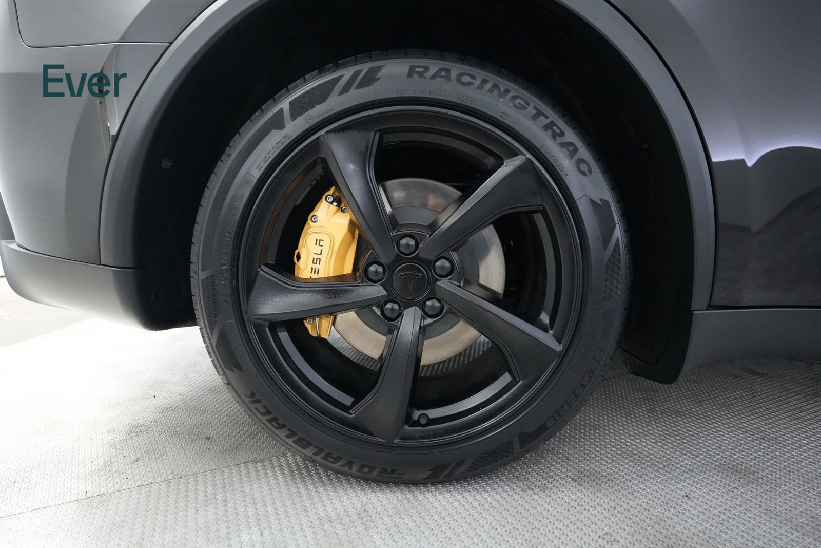 Used 2026 Tesla Model Y Long Range RWD image 22