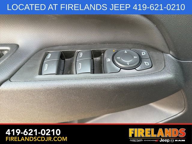 Used 2023 Chevrolet Equinox LT image 15