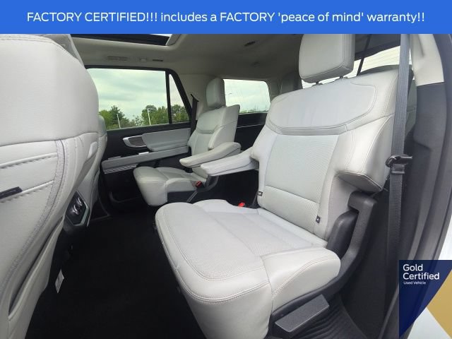 Used 2025 Ford Expedition Platinum AWD/4WD image 24