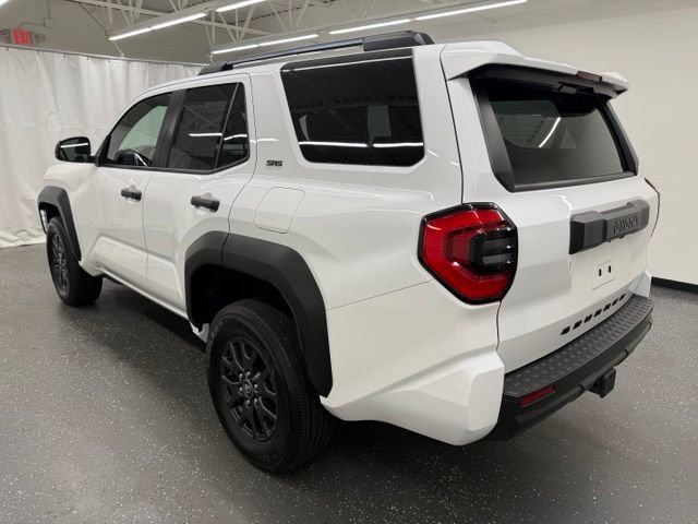 Certified 2026 Toyota 4Runner SR5 AWD/4WD image 4