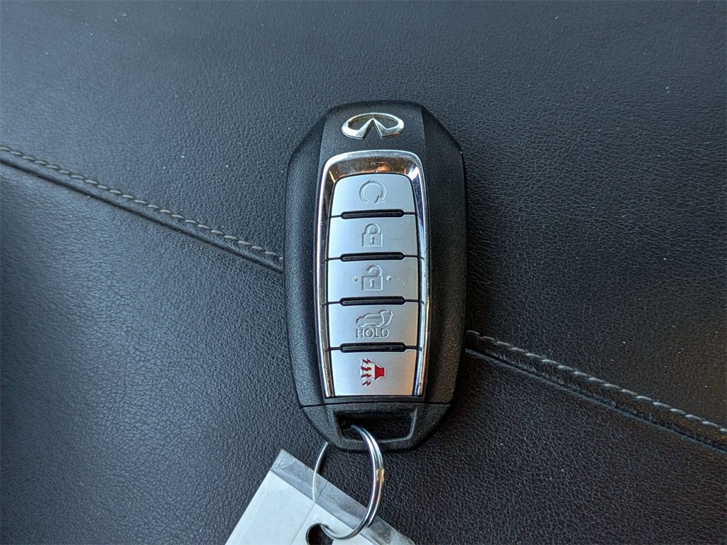 Used 2022 INFINITI QX50 Luxe image 30