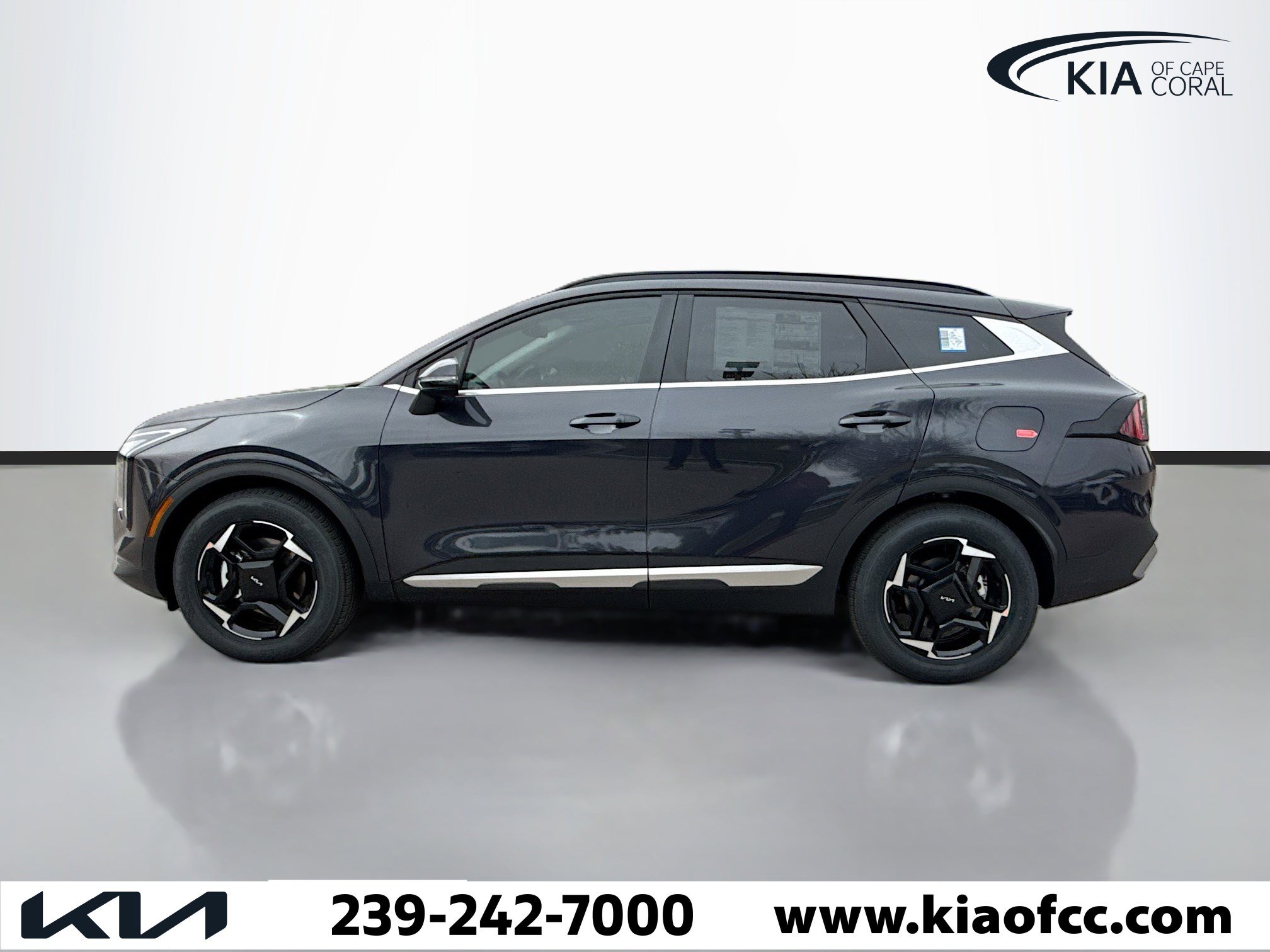 New 2026 Kia Sportage EX image 3