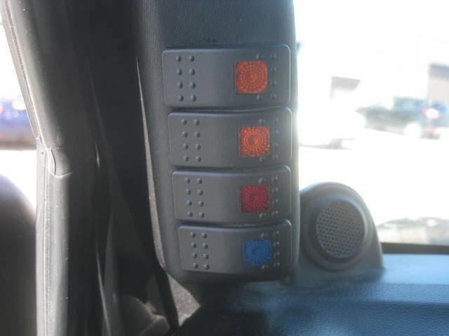 Used 2013 Jeep Wrangler Unlimited Sport image 31