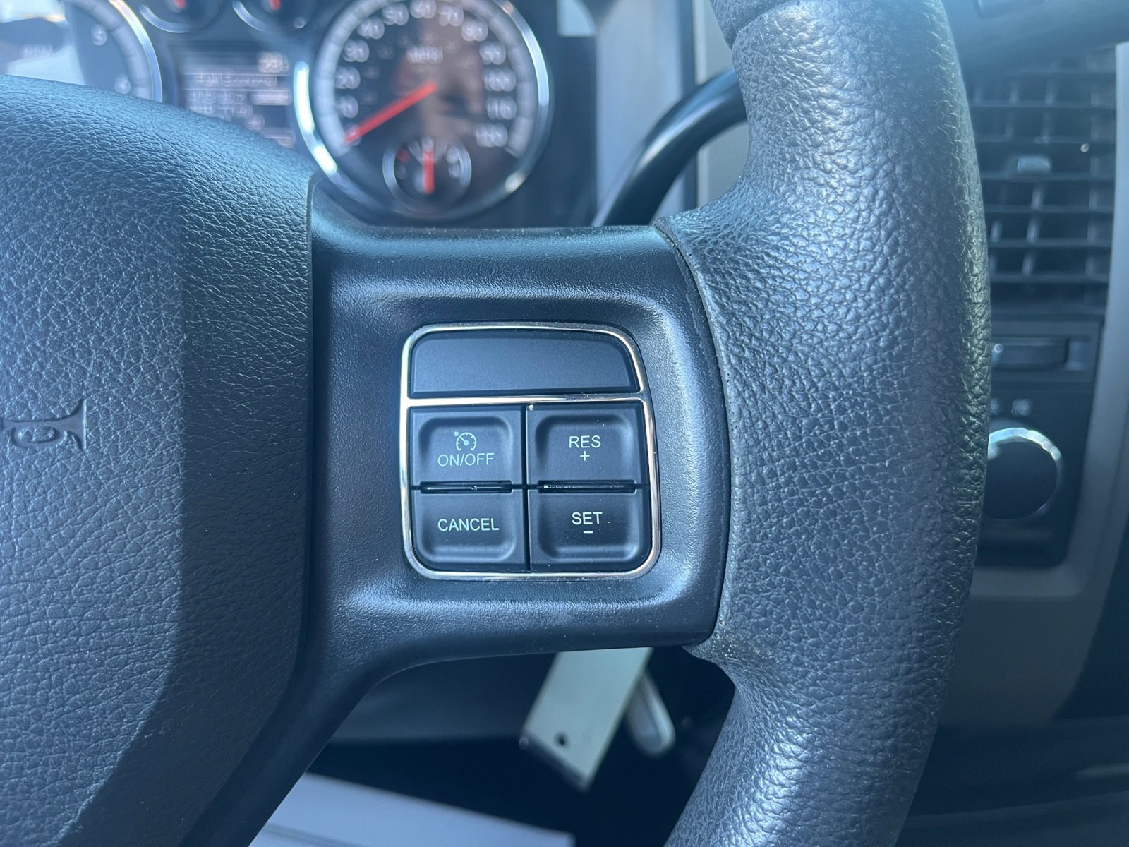 Used 2012 RAM 1500 Express image 18