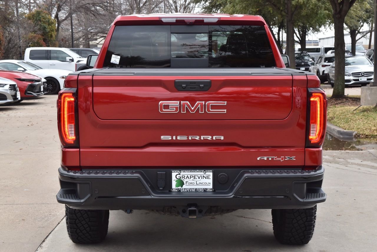 Used 2025 GMC Sierra 1500 AT4X image 9