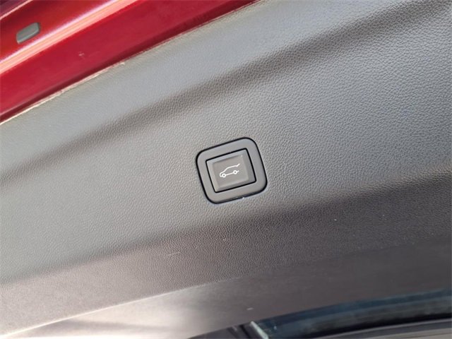 Used 2024 GMC Yukon Denali image 90