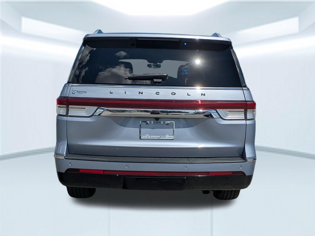 Used 2023 Lincoln Navigator L Black Label AWD/4WD image 4