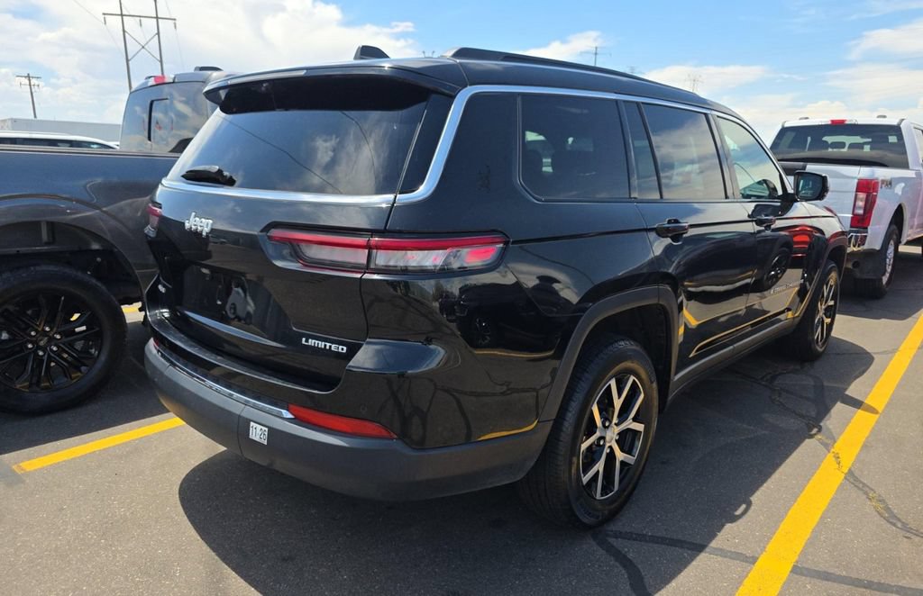 Certified 2024 Jeep Grand Cherokee L Limited w/ Luxury Tech Group II AWD/4WD image 2
