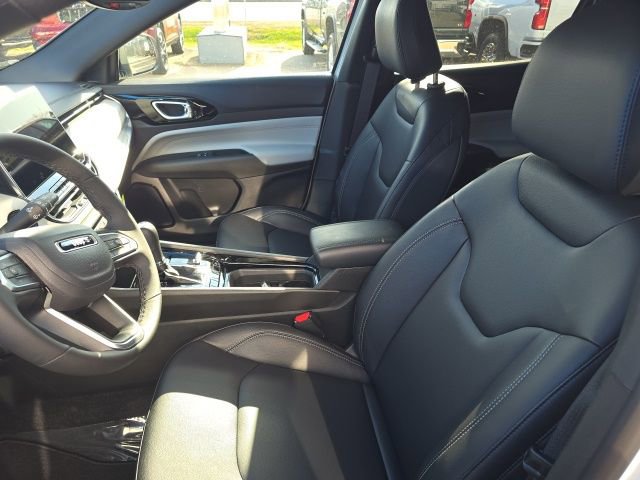 New 2026 Jeep Compass Limited image 16
