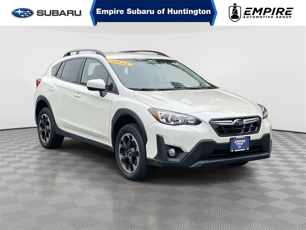 Used 2023 Subaru Crosstrek 2.0i Premium image 1
