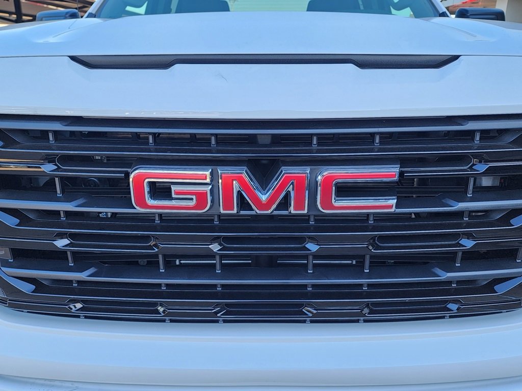 New 2026 GMC Sierra 1500 Elevation image 10