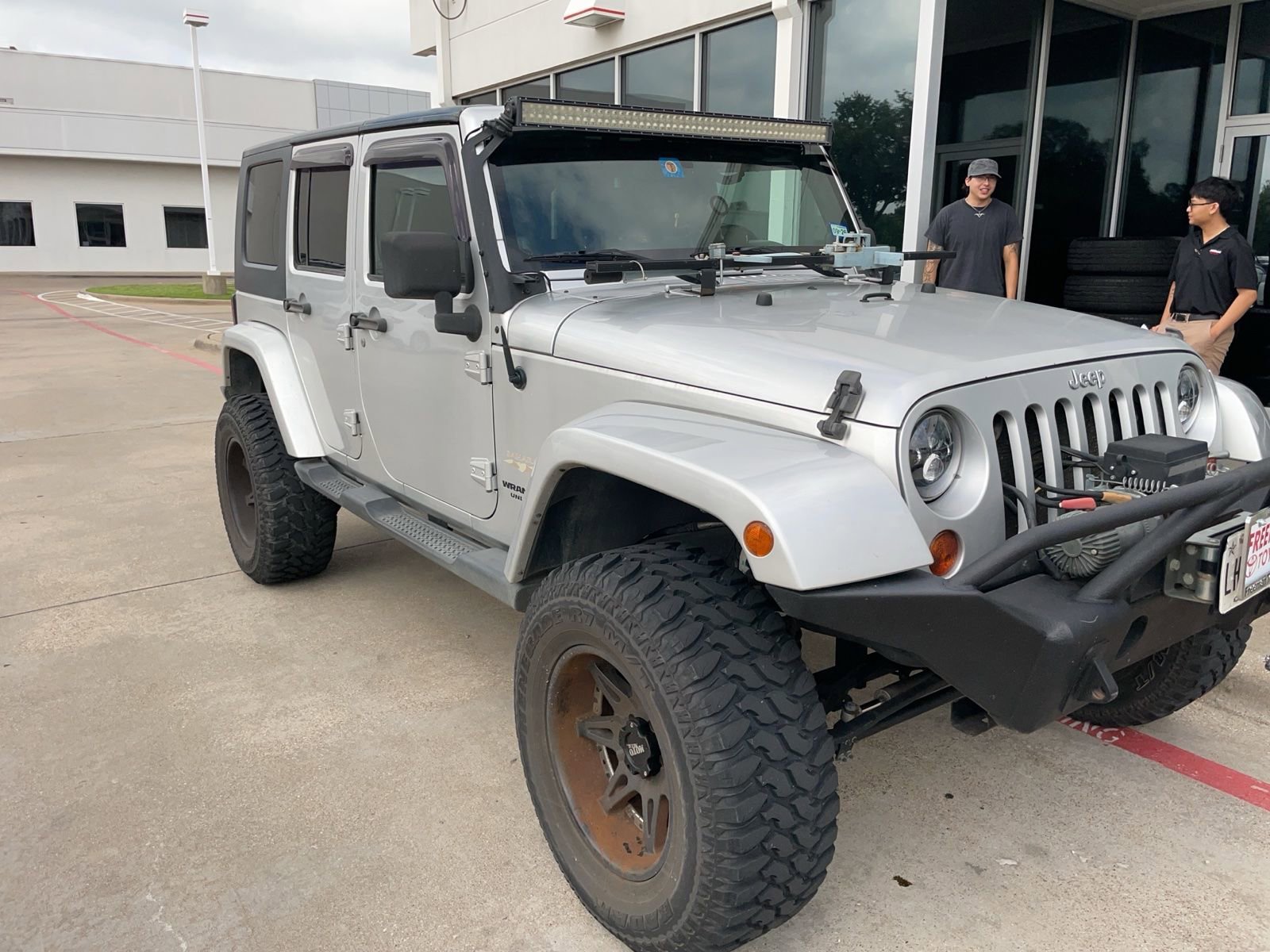Used 2008 Jeep Wrangler Unlimited Sahara w/ Trailer Tow Group AWD/4WD image 5