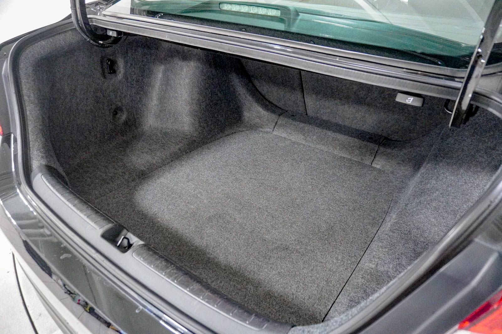 Used 2019 Honda Accord Sport image 9