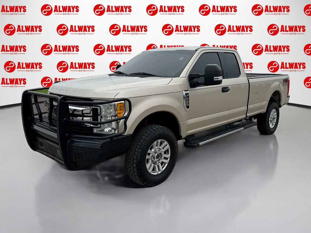 Used 2017 Ford F250 XLT w/ XLT Value Package AWD/4WD image 1