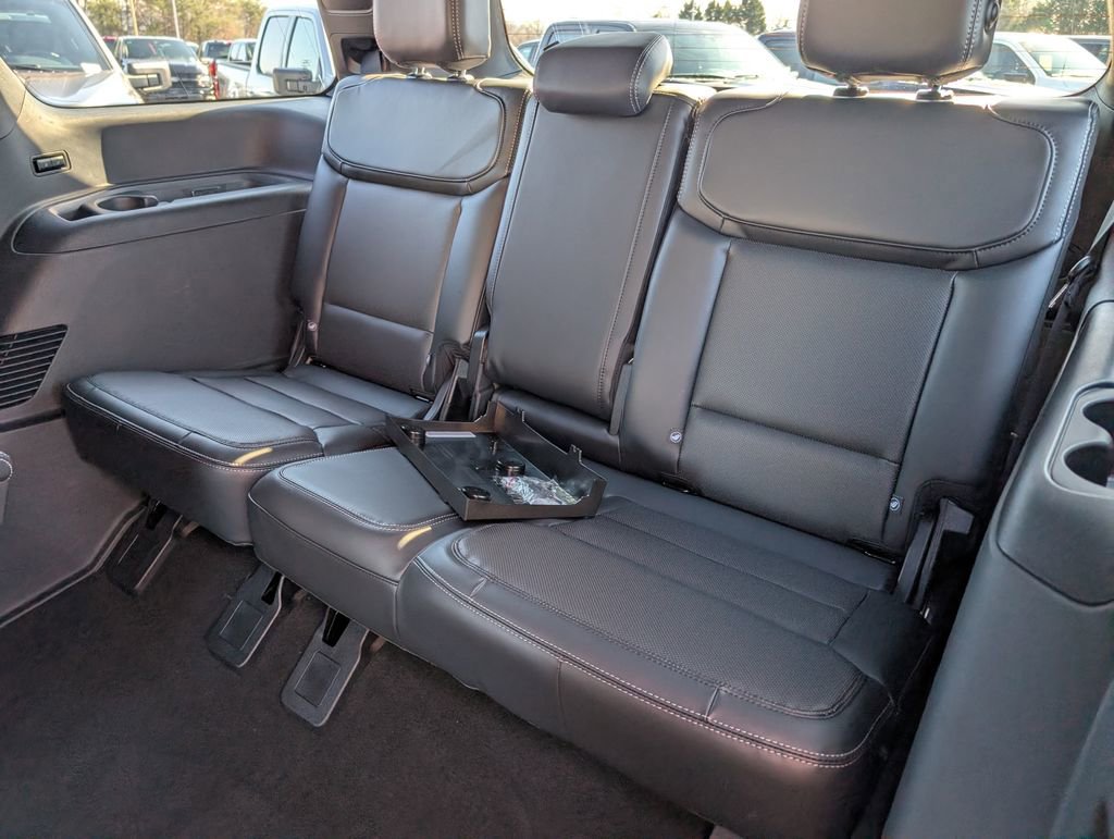 New 2026 Ford Expedition Platinum w/ Stealth Appearance Package image 6