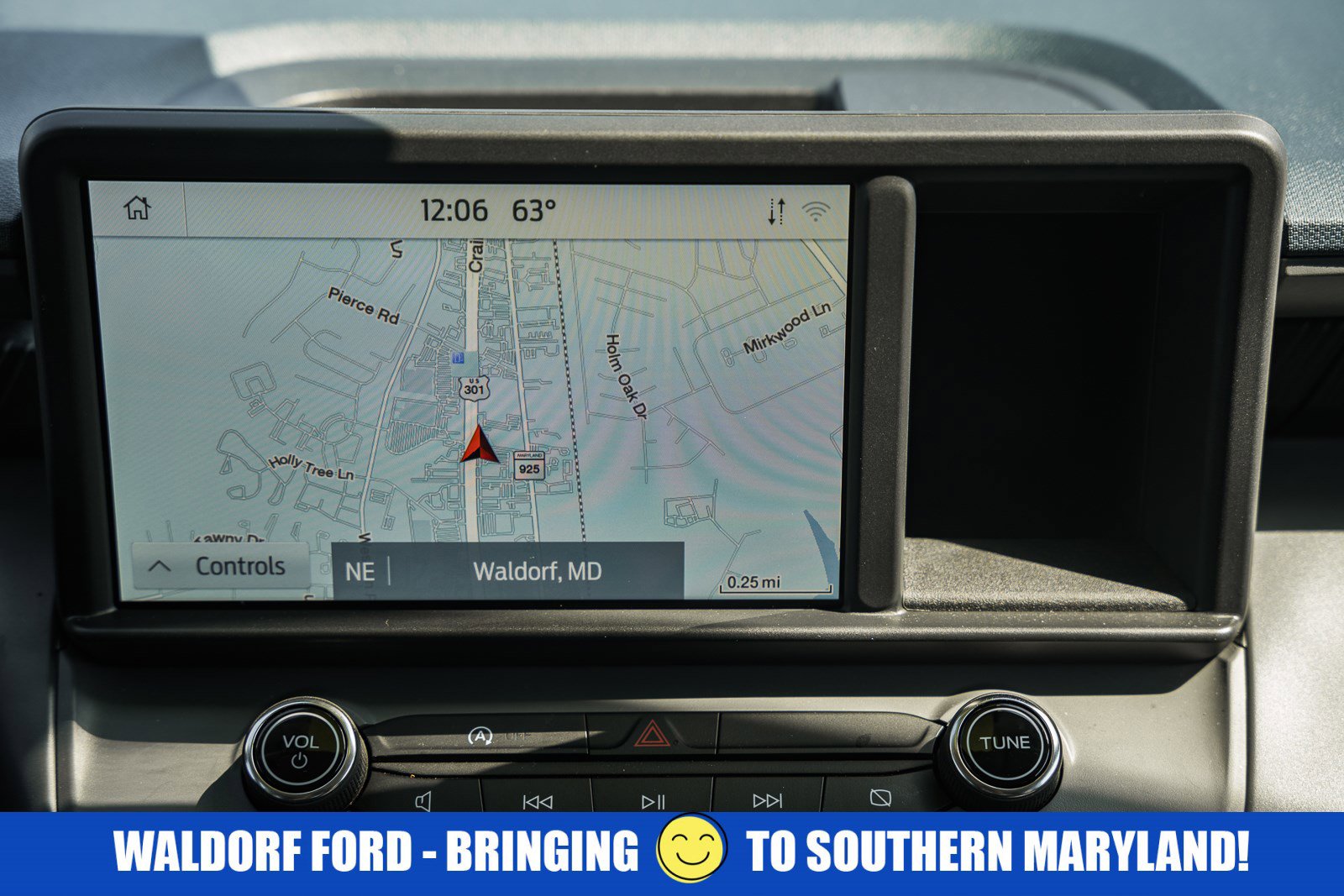 Used 2024 Ford Maverick Tremor w/ Tremor Off-Road Package image 24