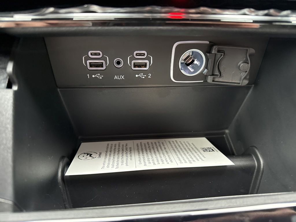 New 2025 Jeep Grand Cherokee L Limited w/ Black Appearance Package image 57