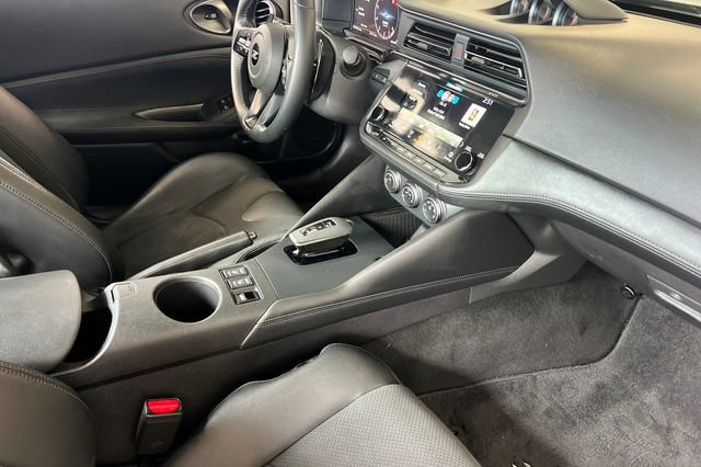 Used 2024 Nissan Z Performance w/ Floor Mat Package RWD image 16