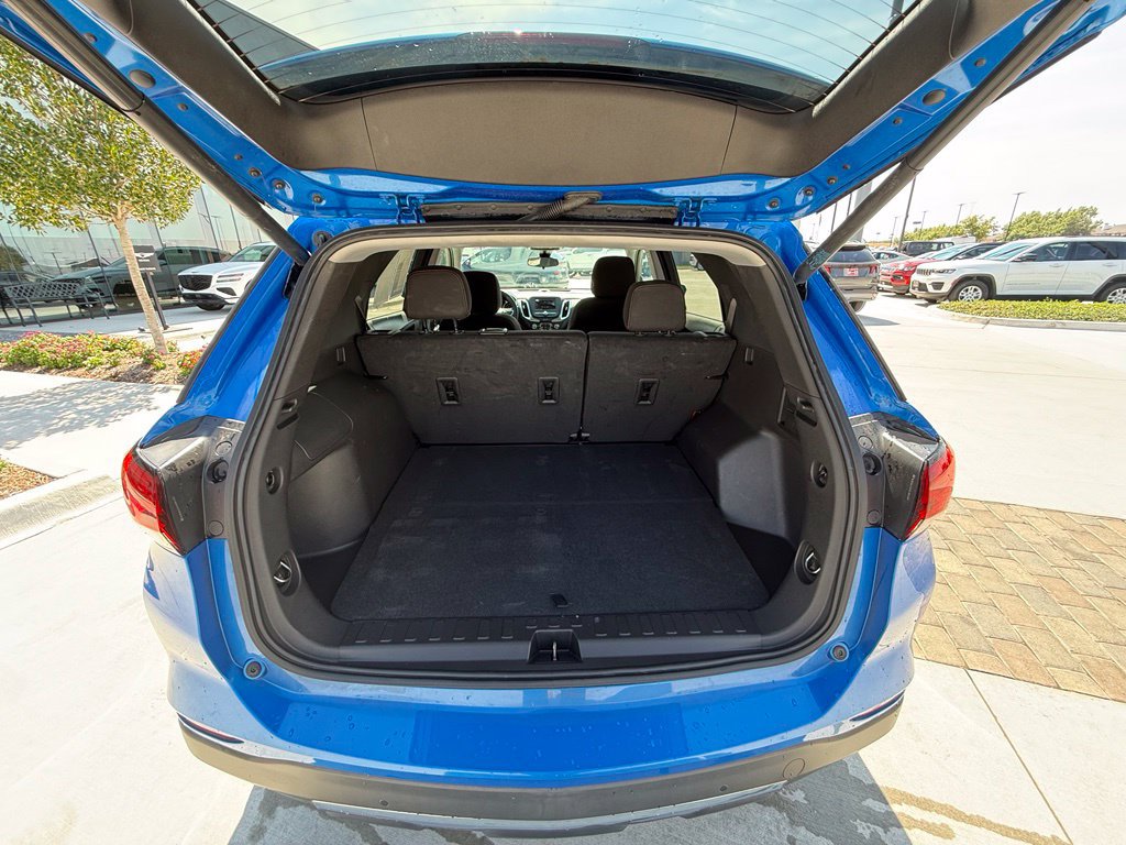 Used 2024 Chevrolet Equinox LT AWD/4WD image 33