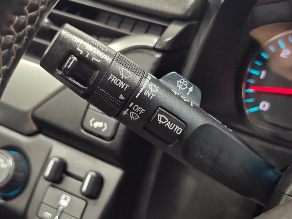 Used 2019 Chevrolet Tahoe LT w/ Luxury Package AWD/4WD image 48