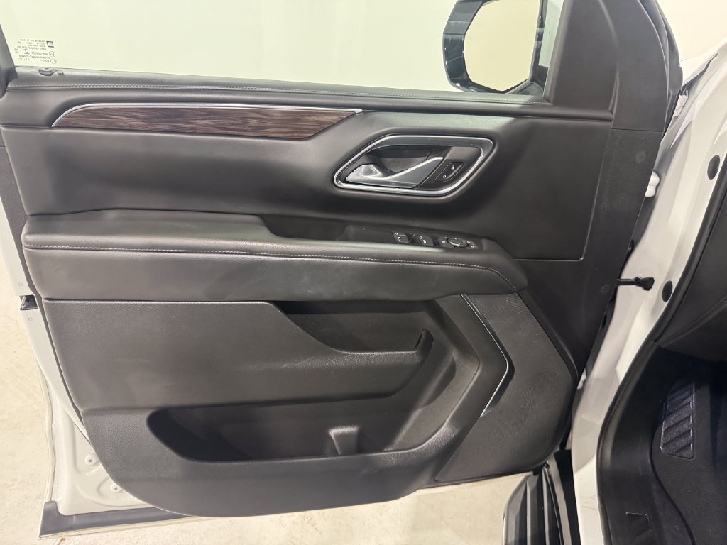 Used 2023 Chevrolet Tahoe LS AWD/4WD image 17