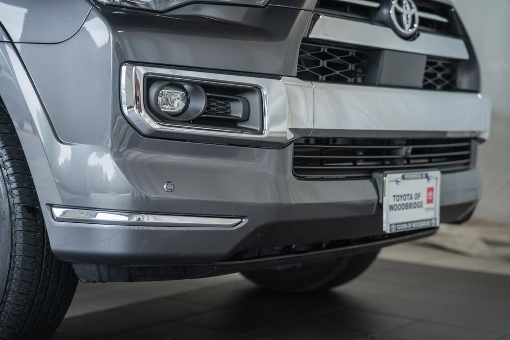 Used 2023 Toyota 4Runner Limited AWD/4WD image 13