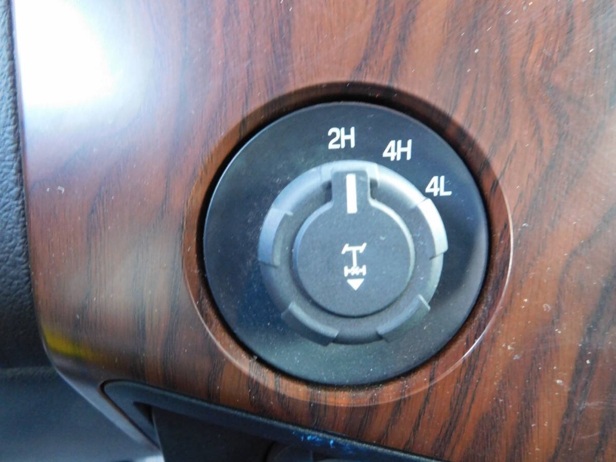 Used 2011 Ford F350 Lariat w/ Lariat Ultimate Pkg AWD/4WD image 15