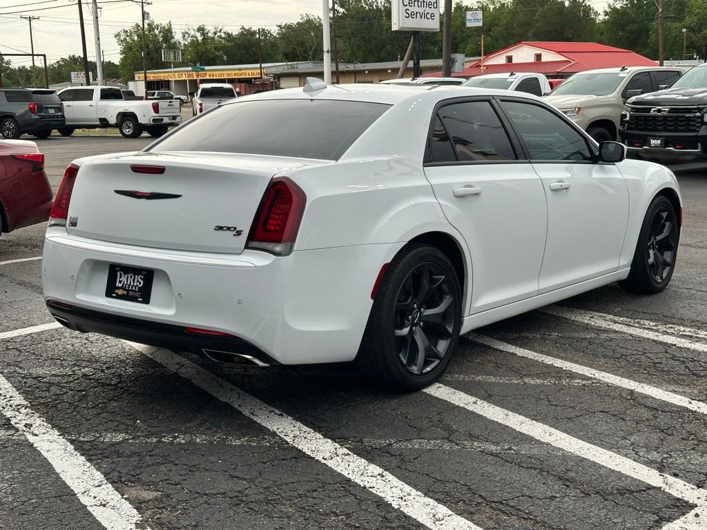 Used 2022 Chrysler 300 S RWD image 6