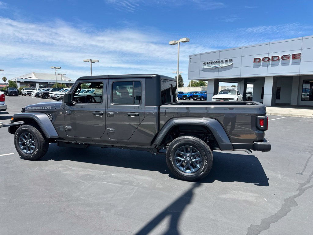 New 2026 Jeep Gladiator Mojave AWD/4WD image 3