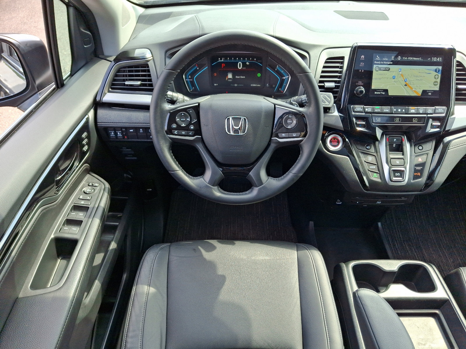 Used 2023 Honda Odyssey Touring image 12