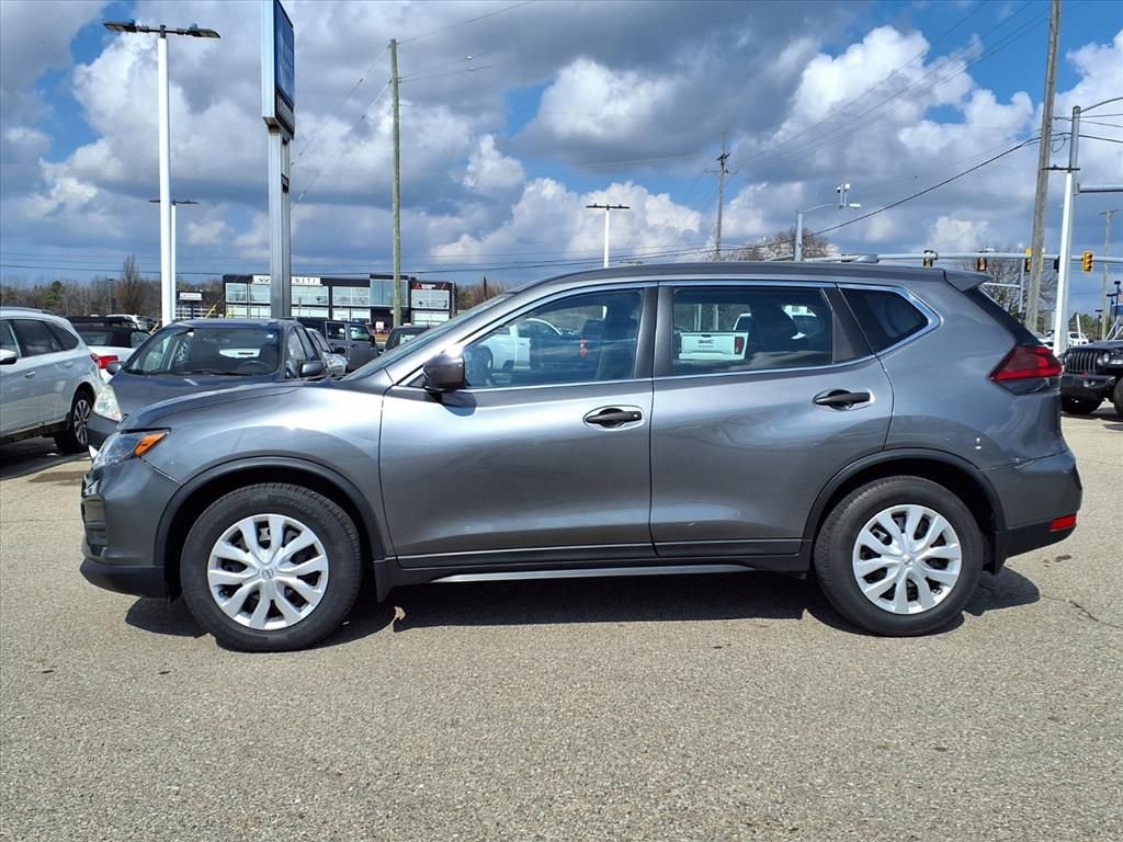 Used 2019 Nissan Rogue S image 8