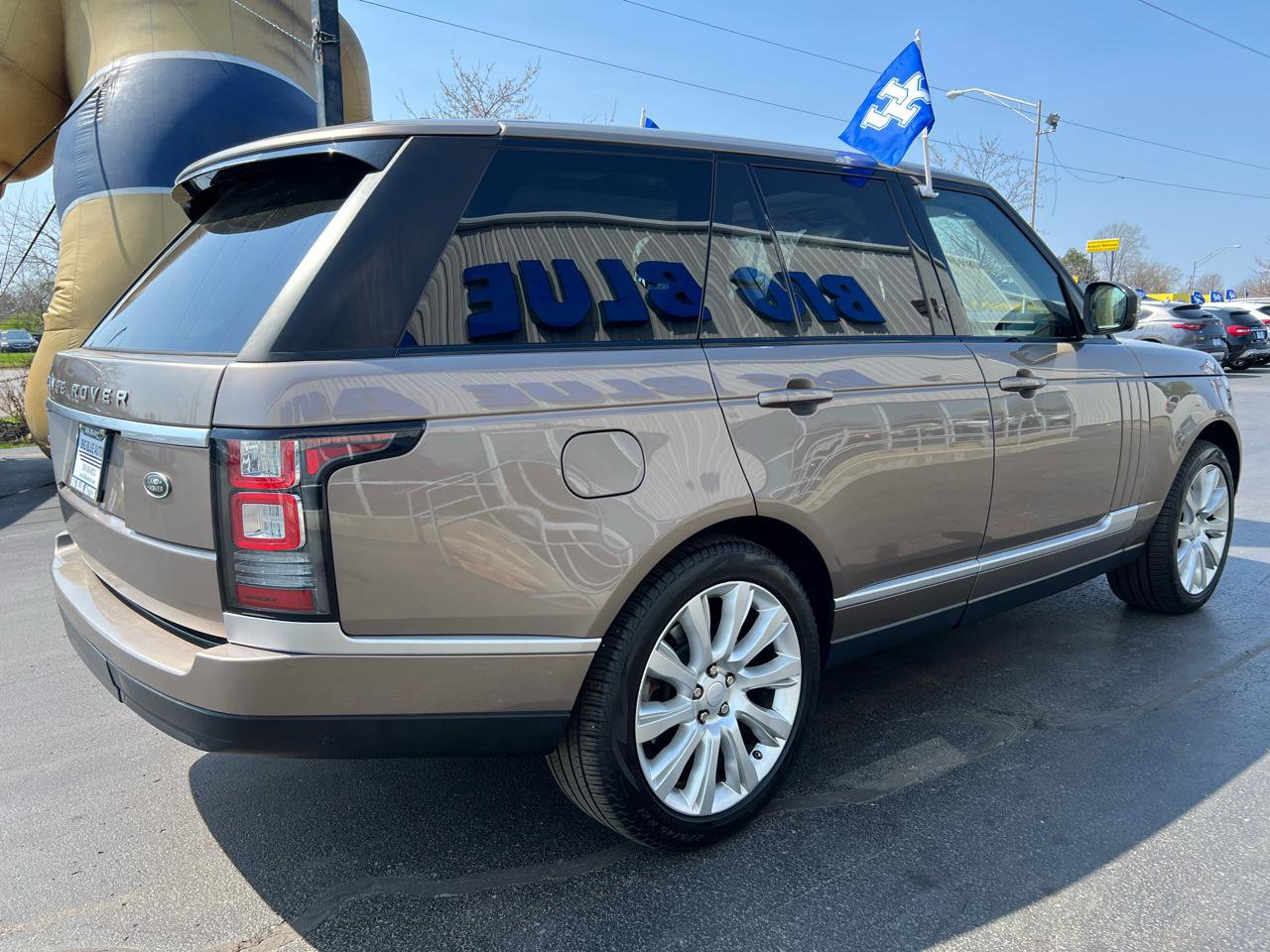 Used 2016 Land Rover Range Rover Supercharged AWD/4WD image 6